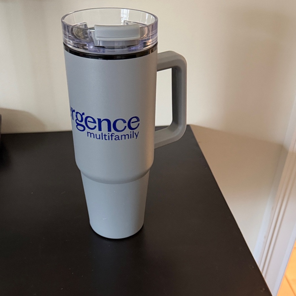Gray Travel Mug/tumbler
